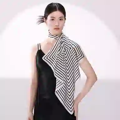 一米画纱 古典花卉雅韵国风真丝方巾旅游装饰素绸缎领巾搭配西装时尚出游 桑蚕丝 丝巾 女款