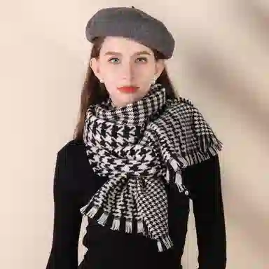 一米画纱 温暖柔软优雅舒适日式暖糯厚实色织格细腻亲肤保暖披肩青春洋气时尚 绵羊毛 绒线围巾 女款
