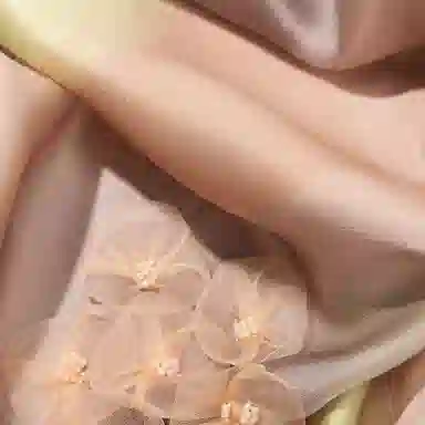 一米画纱 紫薇系列高级感立体花朵钉珠素绉缎旗袍外出中式印花 桑蚕丝 丝巾 女款