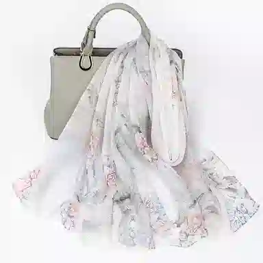 一米画纱 清新飘逸国风真丝雪纺喷绘沙巾气质仙仙花卉印花旅游拍照 桑蚕丝 丝巾 女款