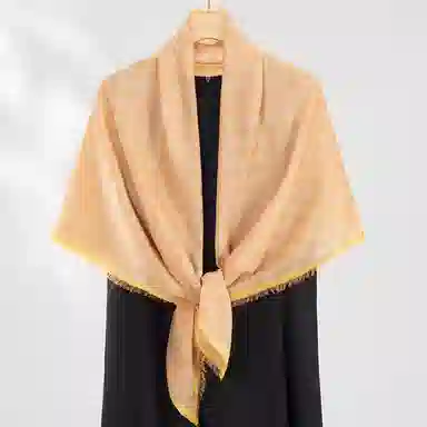 一米画纱 高格调细密轻盈柔软舒适亲肤保暖大方巾清新水溶色织格优雅个性毛须边 绵羊毛 绒线围巾 女款