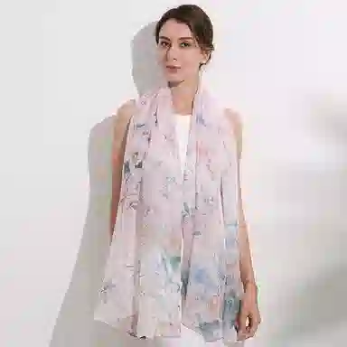 一米画纱 清新飘逸国风真丝雪纺喷绘沙巾气质仙仙花卉印花旅游拍照 桑蚕丝 丝巾 女款