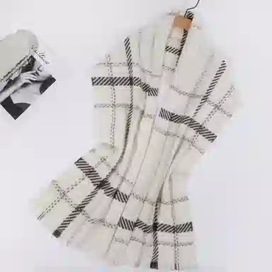 一米画纱 温暖柔软优雅舒适日式暖糯厚实色织格细腻亲肤保暖披肩青春洋气时尚 绵羊毛 绒线围巾 女款