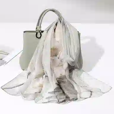 一米画纱 清新飘逸国风真丝雪纺喷绘沙巾气质仙仙花卉印花旅游拍照 桑蚕丝 丝巾 女款