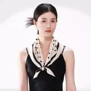 一米画纱 古典花卉雅韵国风真丝方巾旅游装饰素绸缎领巾搭配西装时尚出游 桑蚕丝 丝巾 女款