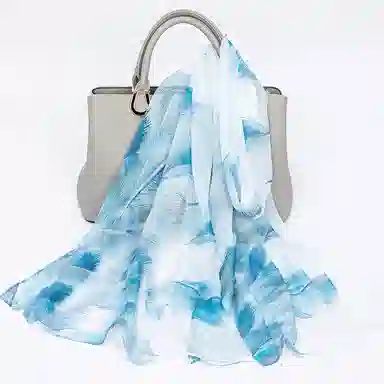 一米画纱 清新飘逸国风真丝雪纺喷绘沙巾气质仙仙花卉印花旅游拍照 桑蚕丝 丝巾 女款