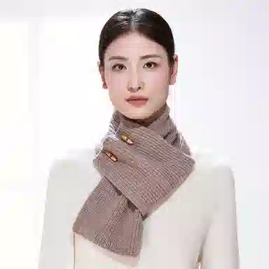 Yimi Huasha Vintage Toggle Wool Neck Warmer