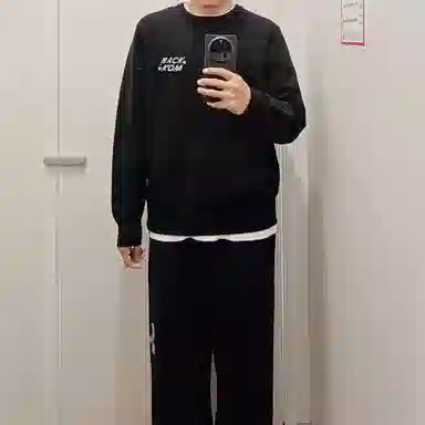 大卫贝肯 纯色基础款可拆卸胸针保暖宽松休闲慵懒百搭圆领韩系时尚长袖毛衣 男女同款