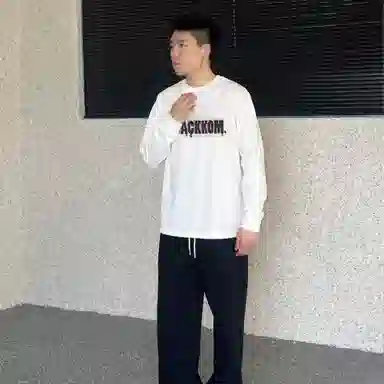 TLogo