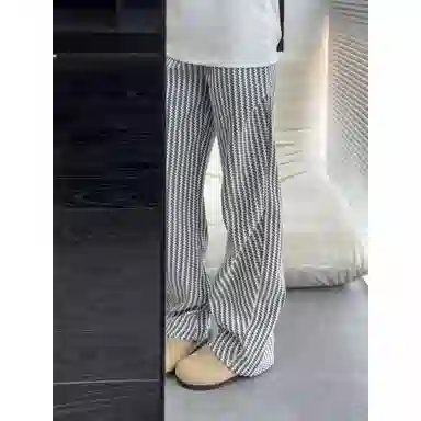 Gu Huo Fishbone Stripe Chenille Pants