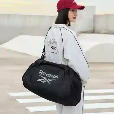 Reebok 37L