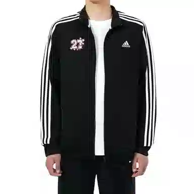 adidas ESSENTIALS SharkShock 27