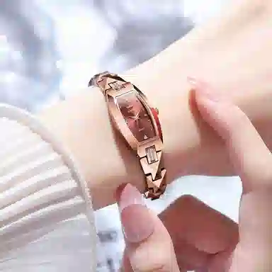 Oupinke Mini Pink Quartz