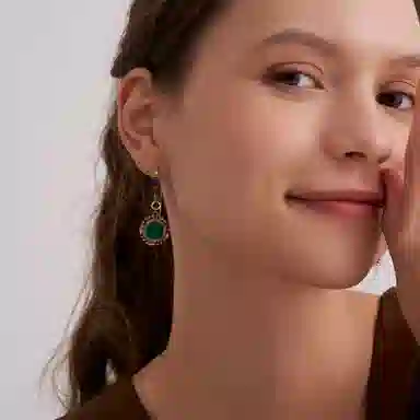 SATELLITE CLAUDIA