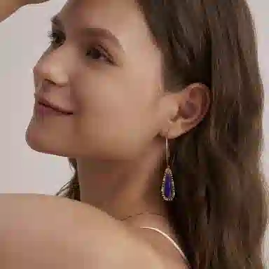 SATELLITE CLAUDIA
