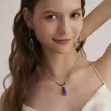 SATELLITE CLAUDIA