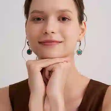 SATELLITE CLAUDIA