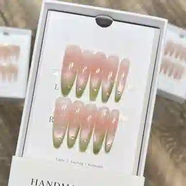 计轩 芭乐猫眼简约绿色温柔腮红纯手工  穿戴甲 长款裸渐变 纯欲