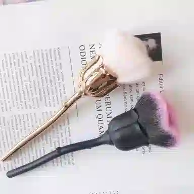计轩  玫瑰花大号散粉刷腮红电镀柄软毛化妆刷 柔软
