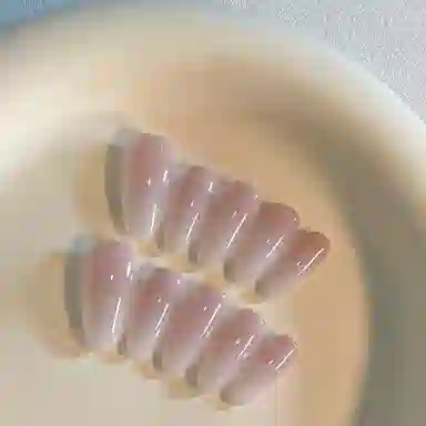 计轩 冰透葡萄紫甘露寺美甲高级简约纯手工指甲裸色显白贴片可拆卸  椭圆粉色渐变