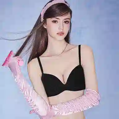 MISS CURIOSITY x Barbie