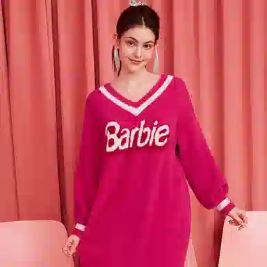 MISS CURIOSITY x Barbie