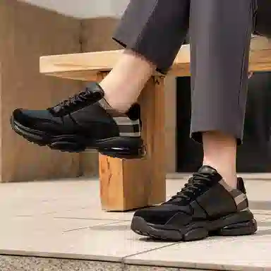 AQUASCUTUM
