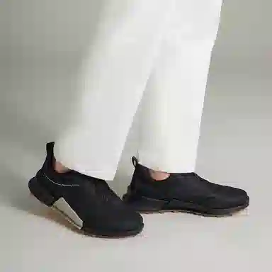 AQUASCUTUM