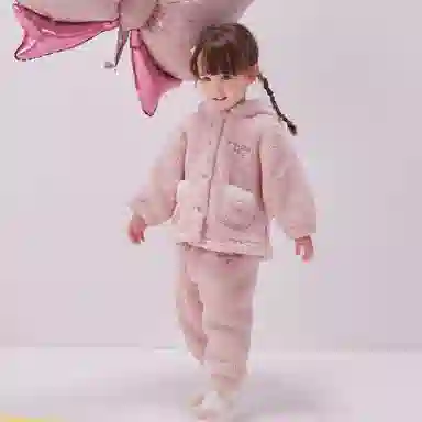 DAVEBELLA x HelloKitty