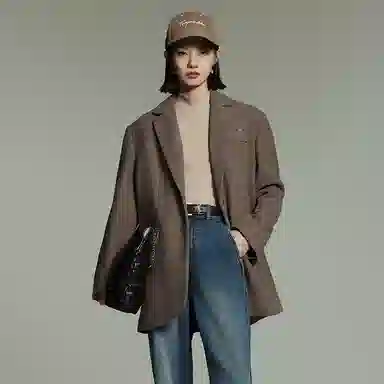 初语 加厚呢子通勤风垫肩毛呢西装大衣外套 女款 浅咖色