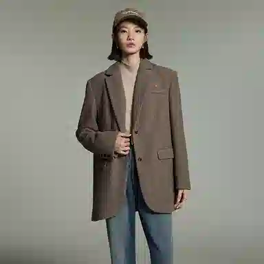 初语 加厚呢子通勤风垫肩毛呢西装大衣外套 女款 浅咖色