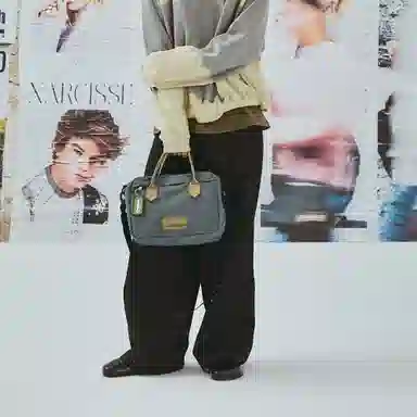 MAD HATcher Le Wu Series Vintage Y2K Crossbody Bag Medium