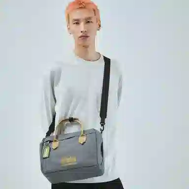 MAD HATcher Le Wu Series Vintage Y2K Crossbody Bag Medium