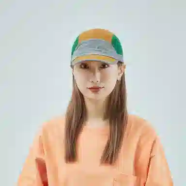 the MAD HATcher Lightweight Colorblock Cap