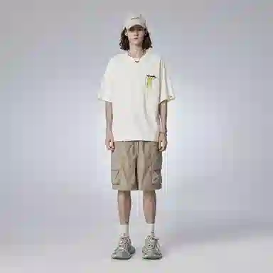 Guuka Cartoon Cat T-Shirt Cream White