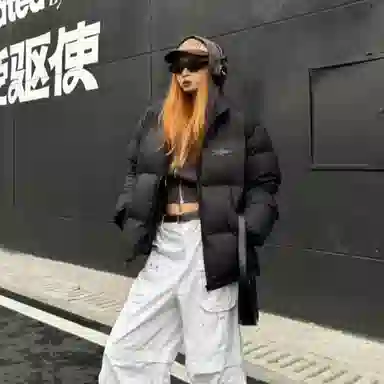 TURNTHETABLES FW22 Pleated Texture Puffer Coat