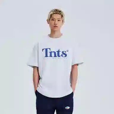 TURNTHETABLES T