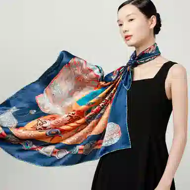 丝界 高级时尚素绉缎真丝百搭 桑蚕丝 丝巾 女款