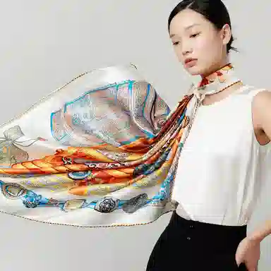 丝界 高级时尚素绉缎真丝百搭 桑蚕丝 丝巾 女款