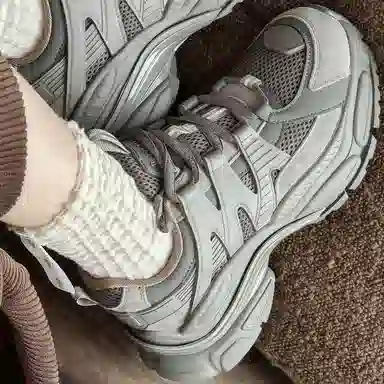 Beau Today Casual Mesh Sneakers Gray