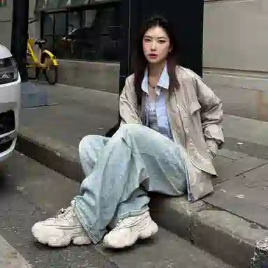 Beau Today Retro Dad Sneakers Space Grey