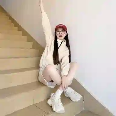 Beau Today Retro Dad Sneakers Space Grey