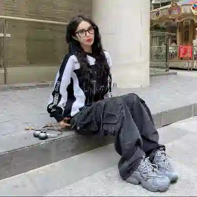 Beau Today Retro Dad Sneakers Space Grey