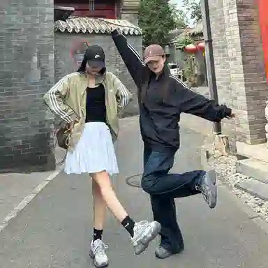 Beau Today Retro Dad Sneakers Space Grey