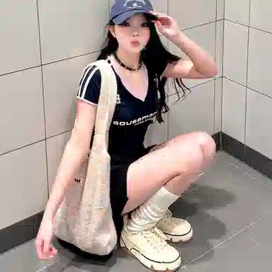 Beau Today Low Top Casual Sneakers Red