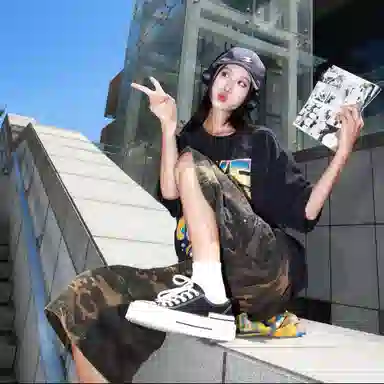 Beau Today Street Artist 3.3cm