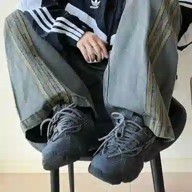 Beau Today Retro Dad Sneakers Space Grey