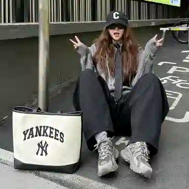 Beau Today Casual Mesh Sneakers Gray