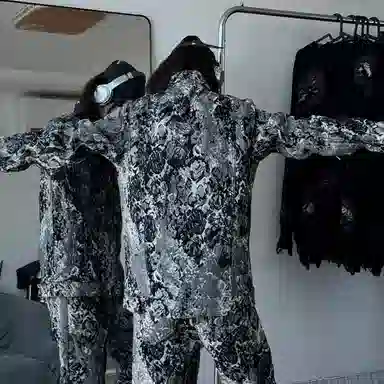 CIZA Vintage Blue and White Porcelain Jacquard Denim Jacket