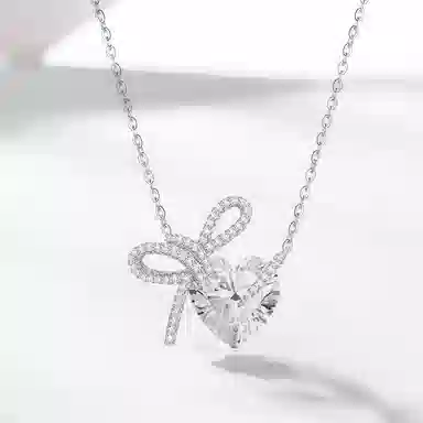 良碧 甜美蝴蝶结恋心灵动闪耀 田园风森系甜美冷淡风小众设计轻奢气质浪漫简约百搭精致学院风 合金 项链 女款